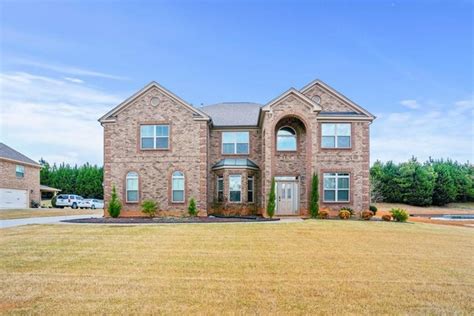 249 Gucci Cir, Stockbridge, GA 30281 